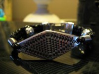 Pulsera en cordón y piezas de metal tejido macramé (unisex)