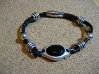 Pulsera de cordón y piezas zamac con cierre de iman