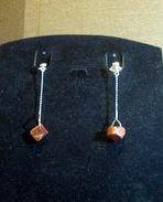 Pendientes en plata de ley y chips de piedra natural